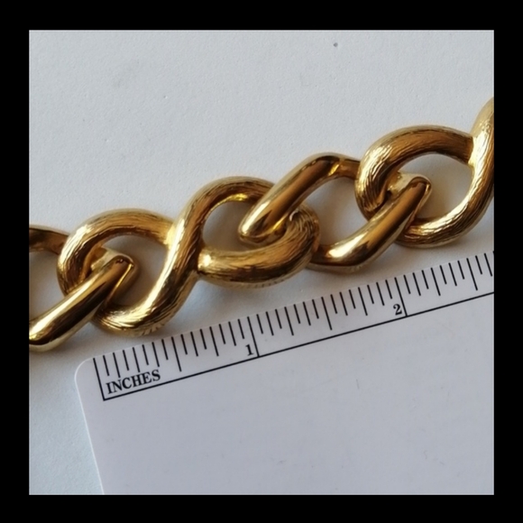 Vintage Napier unsigned Necklace Gold Chunky Chain Oval Eternity Links Statement - Picture 9 of 11